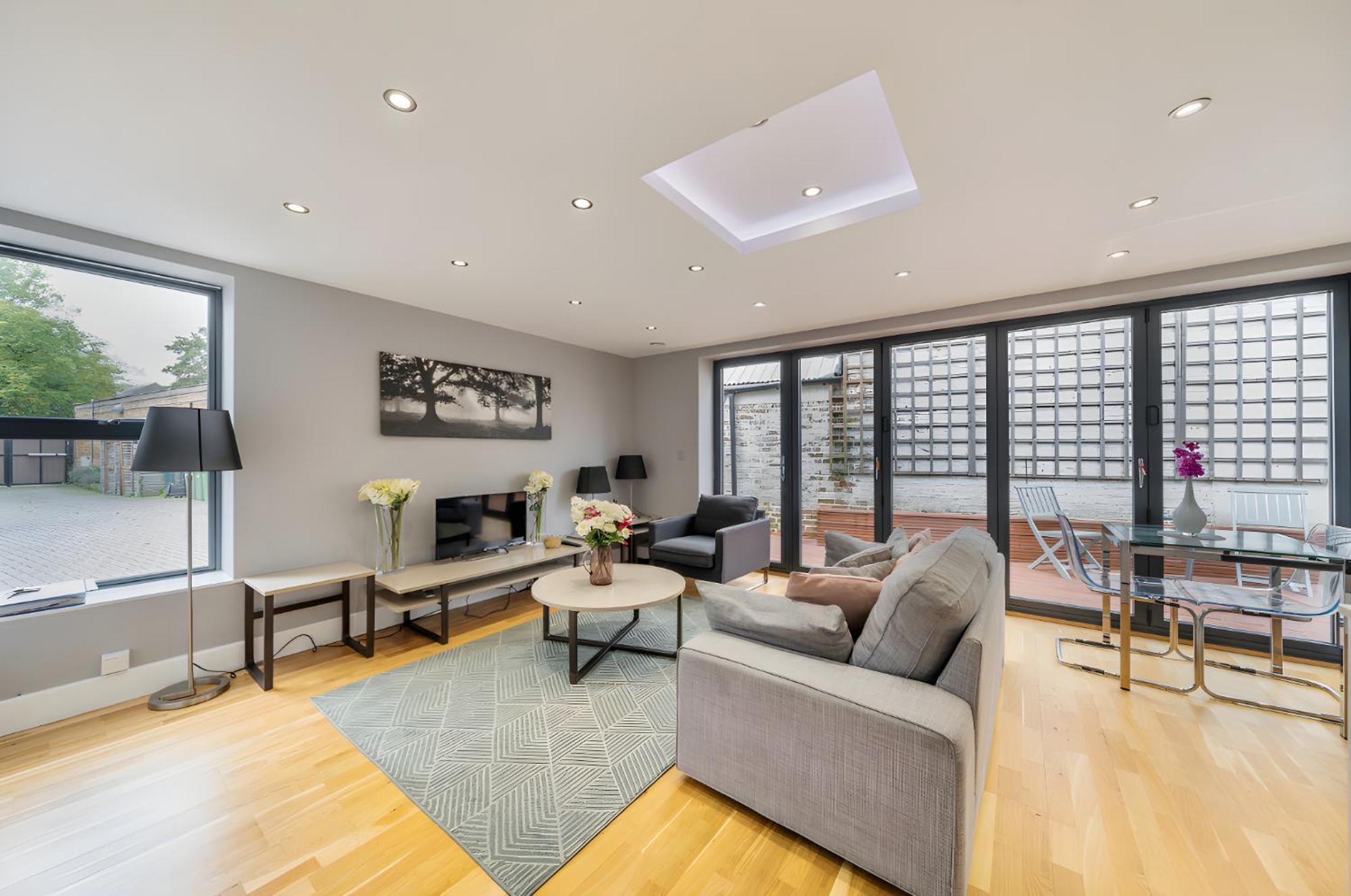 Modern Blackheath Home Лондон Екстериор снимка